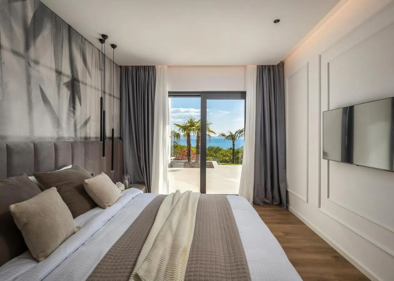Villa Ameli Apartment With Swimming Pool Rijeka Croatia
