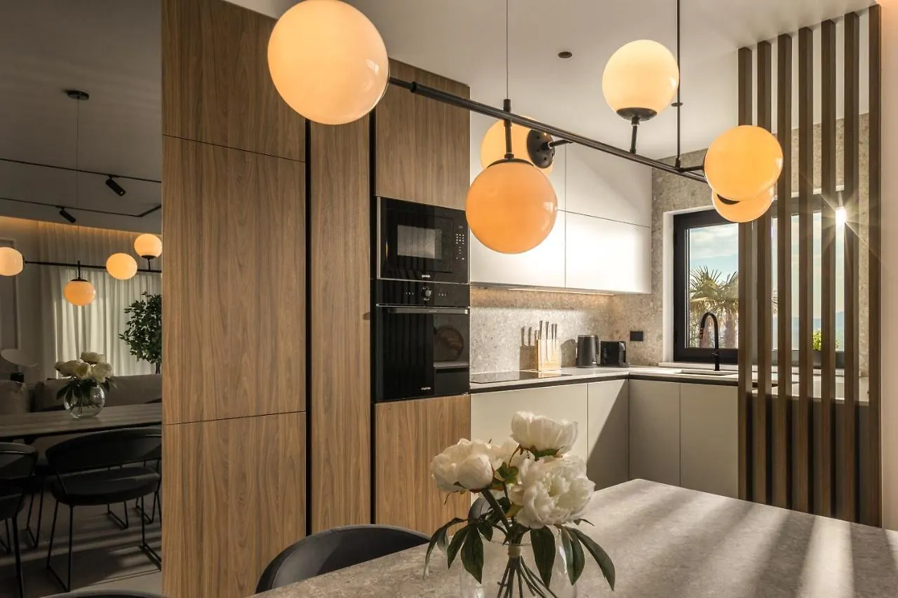 Villa Ameli Apartment With Swimming Pool Rijeka